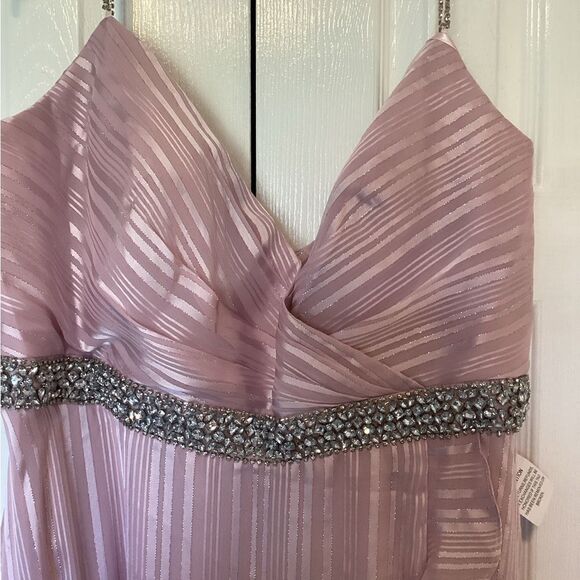 Mac Duggal - Women’s Plus - Rhinestone Belt Faux Wrap Ruffle Tulip Hem Gown - Picture 7 of 11